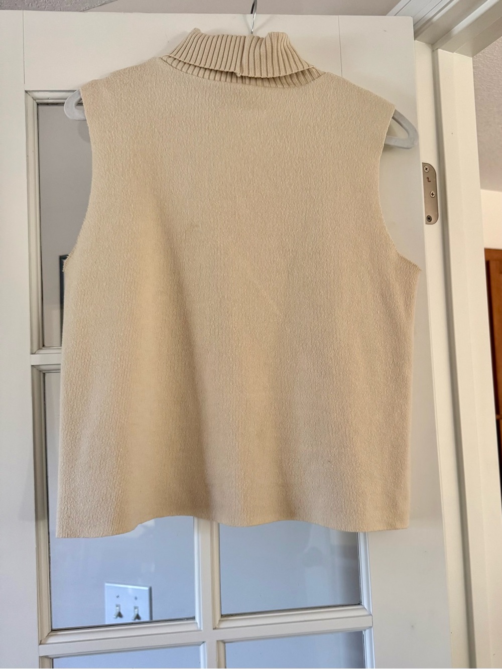 Zara Cream Sleeveless Turtleneck Knit Top - Picture 2 of 3